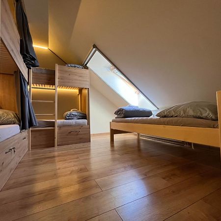 Sherpa'S Hostel High Tatras Štrbské Pleso 外观 照片