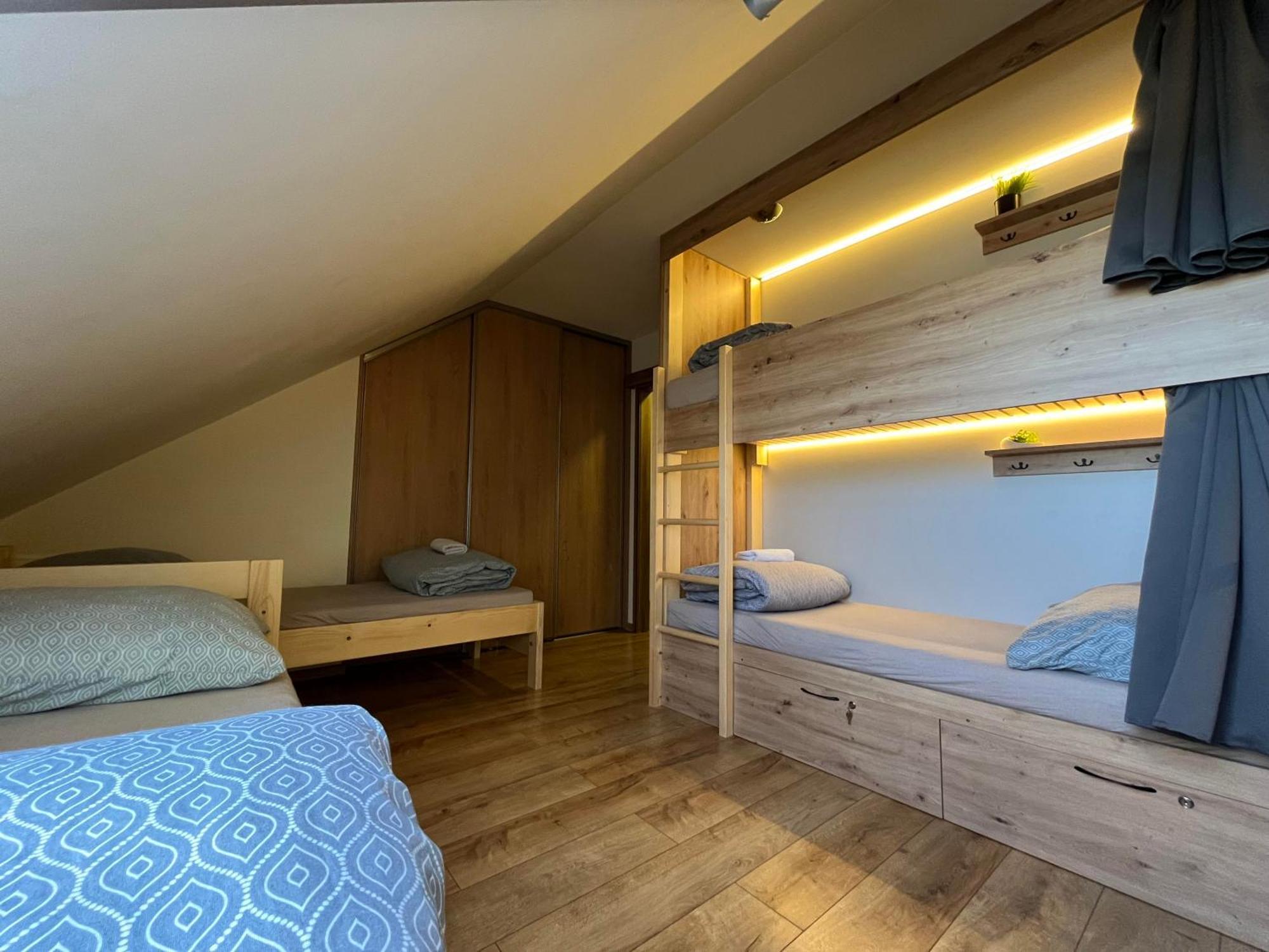 Sherpa'S Hostel High Tatras Štrbské Pleso 外观 照片