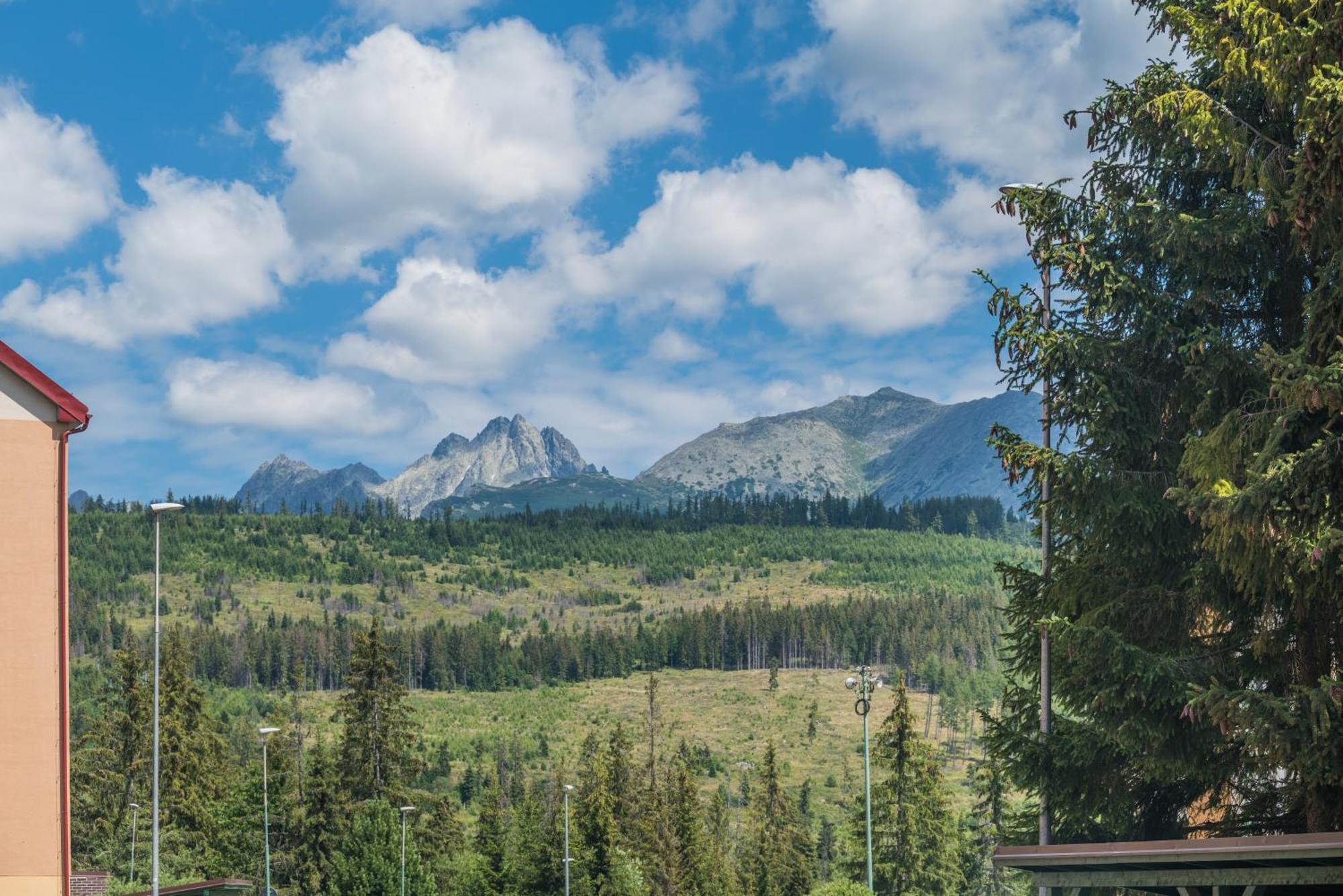 Sherpa'S Hostel High Tatras Štrbské Pleso 外观 照片