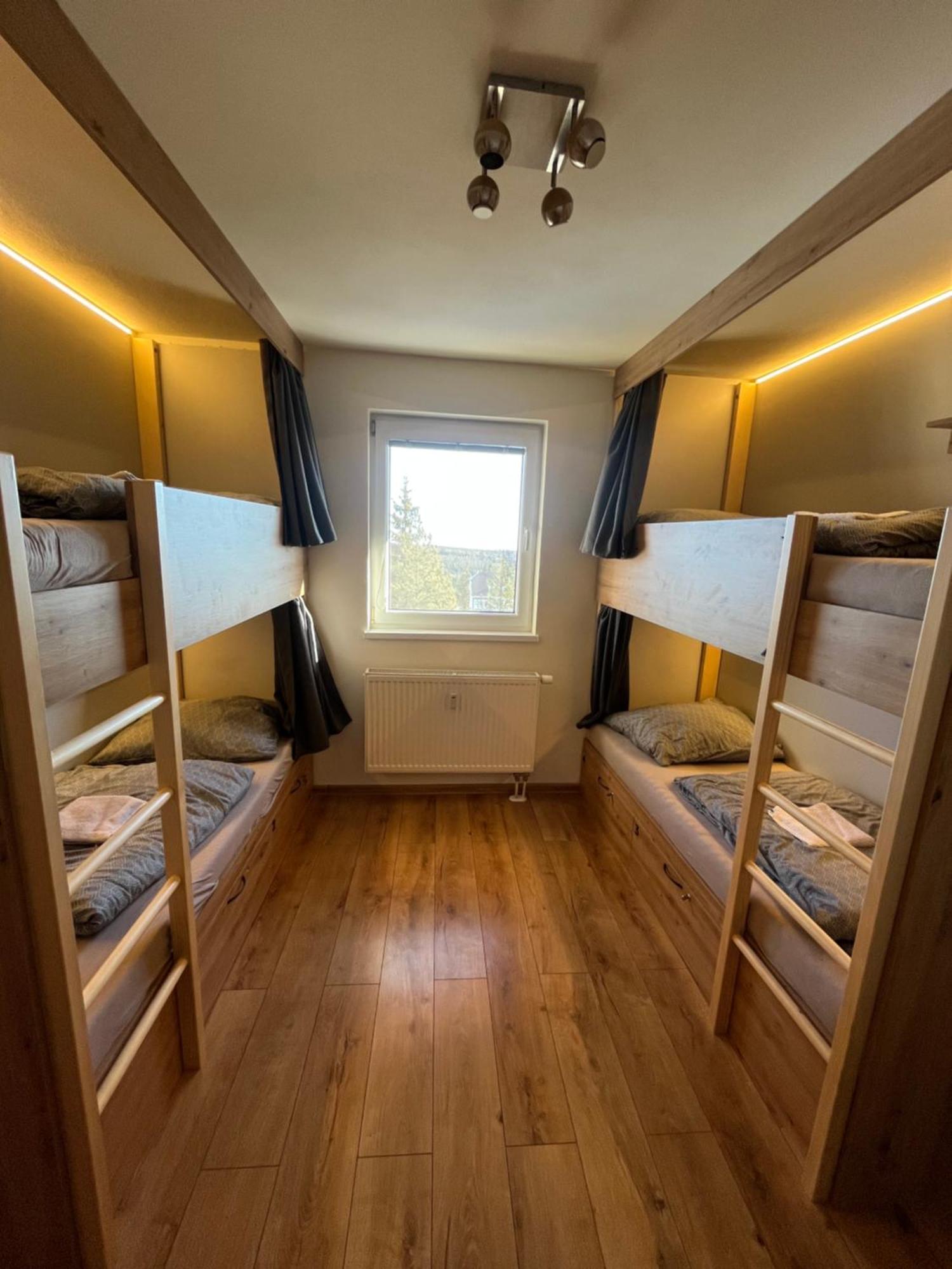 Sherpa'S Hostel High Tatras Štrbské Pleso 外观 照片
